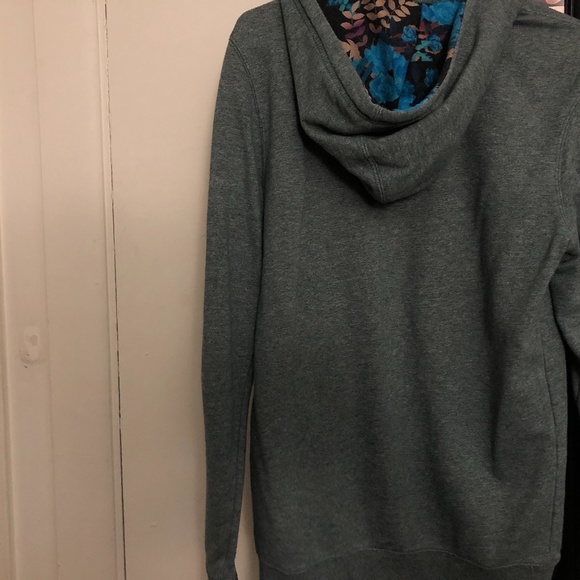 Flower printed pocket hoodie Sweatshirt - Picture 2 of 4